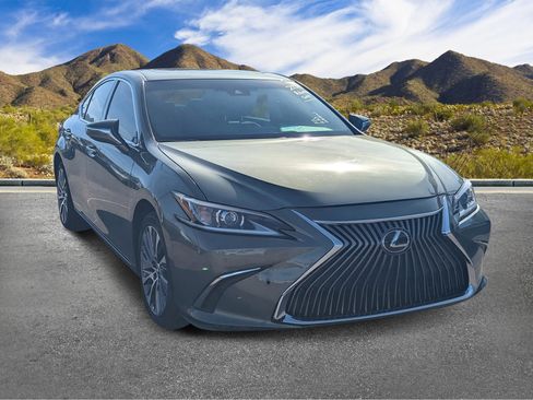 Used 2021 Lexus ES 350 w/ Premium Package image 3