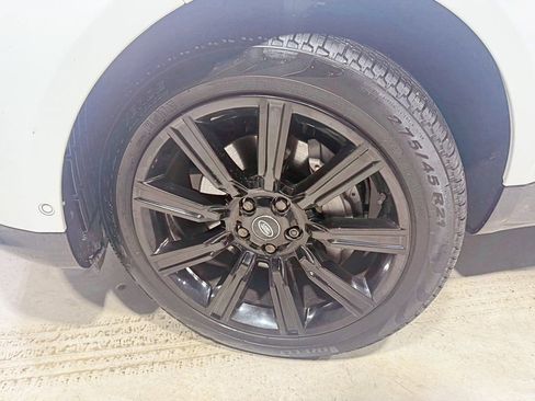 Used 2022 Land Rover Range Rover Sport HSE Silver Edition image 2