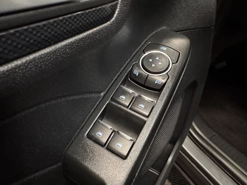 Used 2025 Ford Escape ST-Line w/ Tech Pack #1 AWD/4WD image 27