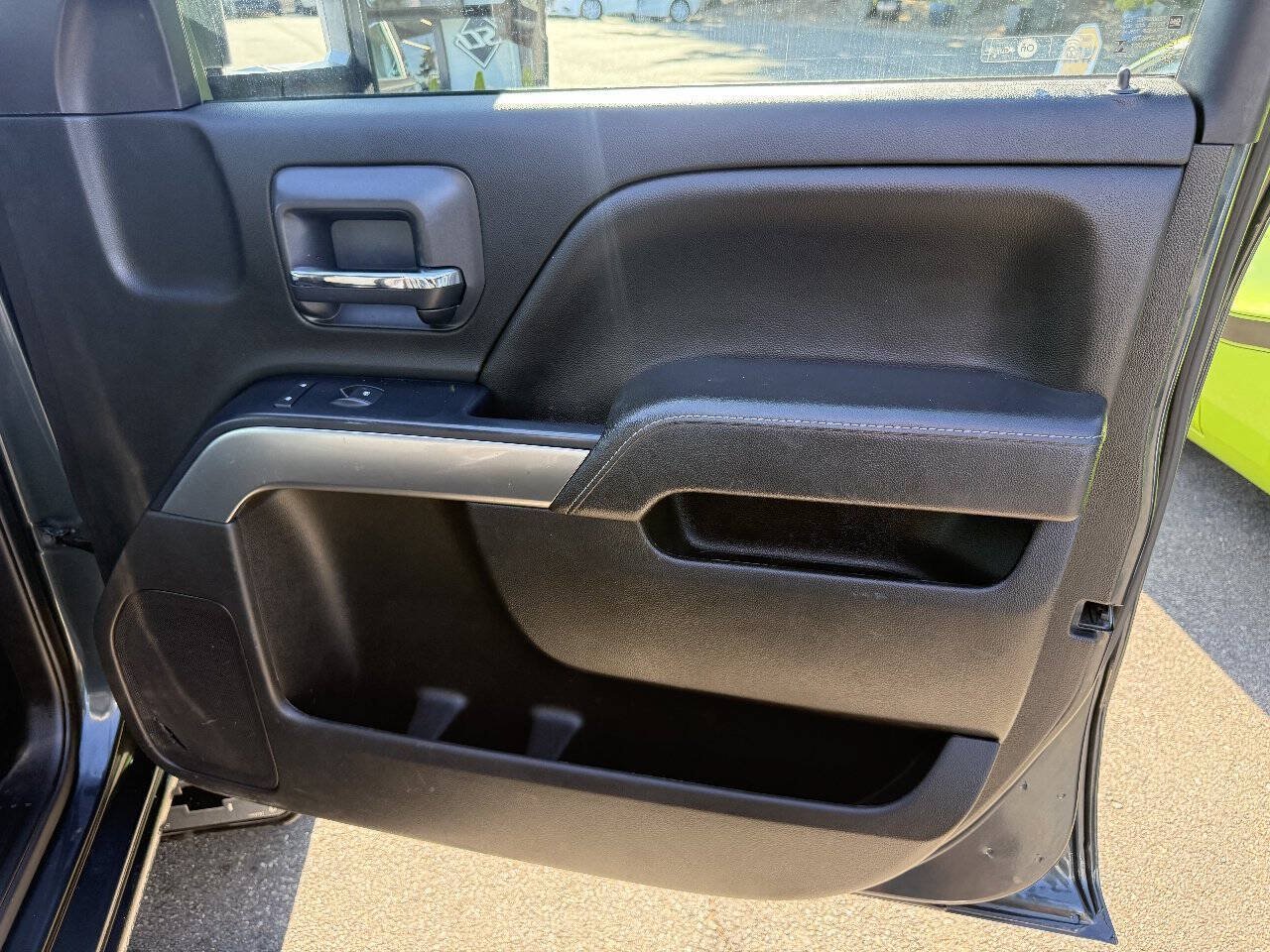 Used 2018 Chevrolet Silverado 2500 LT w/ LT Fleet Convenience Package AWD/4WD image 23