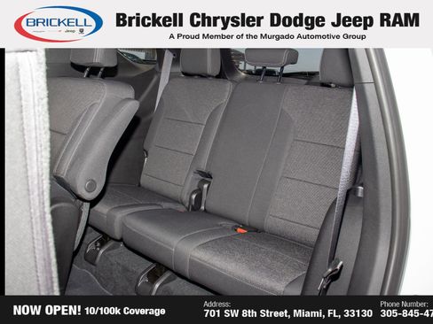 Used 2026 Chevrolet Traverse LT w/ Midnight/Sport Edition FWD image 18