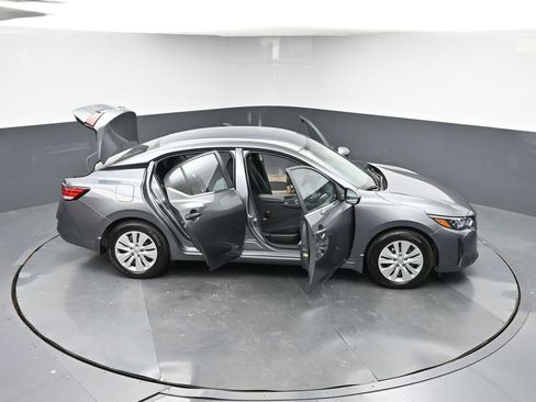 Used 2024 Nissan Sentra S image 49