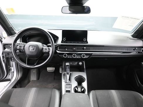 Used 2023 Honda Civic Sport image 17