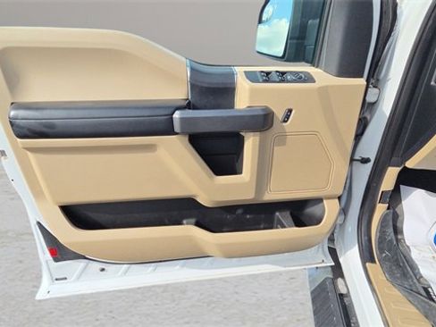 Used 2016 Ford F150 XLT w/ Equipment Group 301A Mid image 20