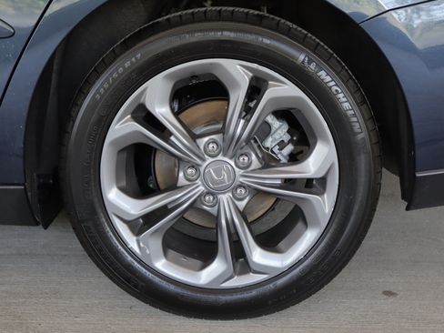 Used 2024 Honda Accord EX image 25