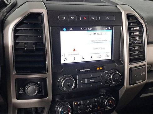 Used 2019 Ford F250 Lariat w/ Lariat Value Package image 28