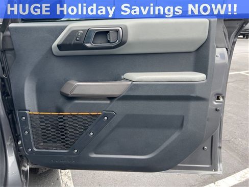 Used 2023 Ford Bronco Badlands w/ Sasquatch Package image 36