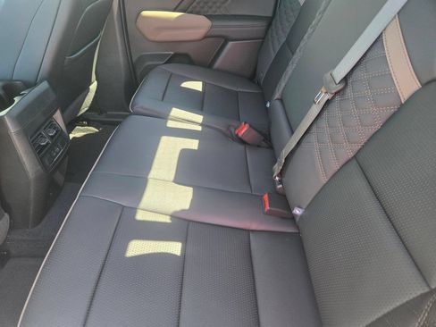 New 2026 GMC Canyon Denali AWD/4WD image 5