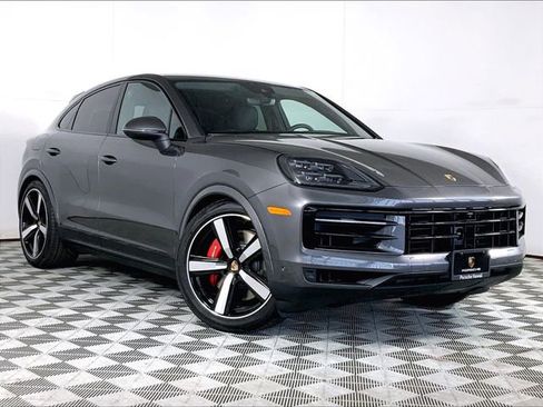 New 2026 Porsche Cayenne S AWD/4WD image 7