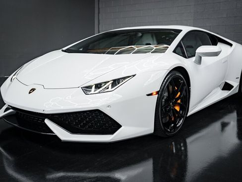 Used 2016 Lamborghini Huracan LP 610-4 image 23