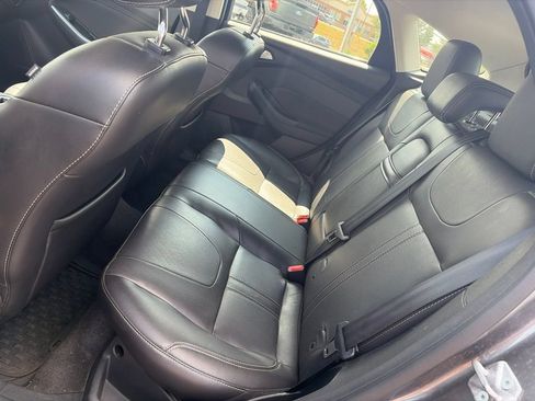 Used 2012 Ford Focus Titanium FWD image 10