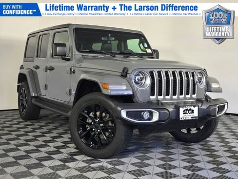 Used 2021 Jeep Wrangler Unlimited Sahara image 1