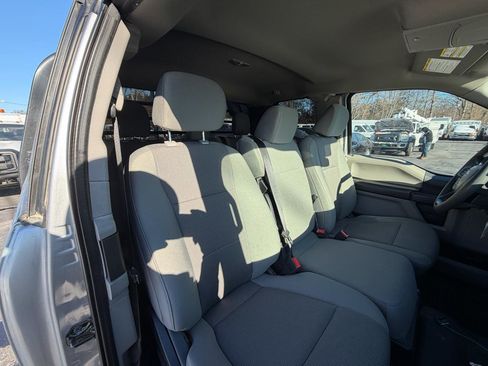 Used 2022 Ford F250 XL w/ Power Equipment Group image 39