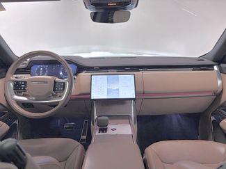Used 2024 Land Rover Range Rover Long Wheelbase SE AWD/4WD video 2