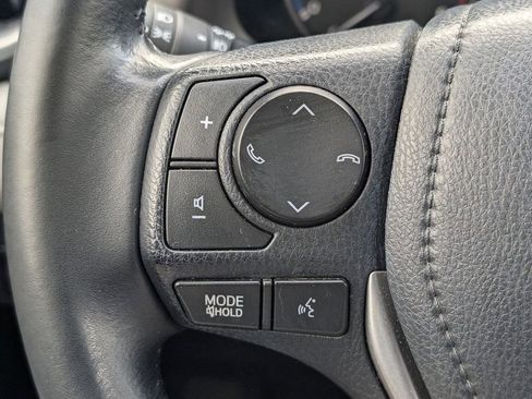 Used 2017 Toyota RAV4 XLE image 22