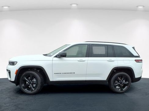 New 2026 Jeep Grand Cherokee Limited AWD/4WD image 5