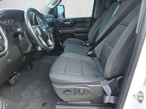 Used 2023 Chevrolet Silverado 2500 LT AWD/4WD image 12