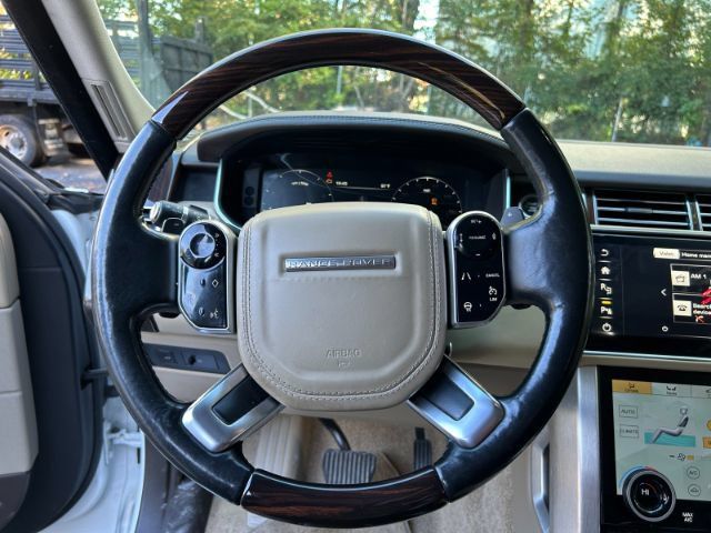Used 2016 Land Rover Range Rover HSE AWD/4WD image 10