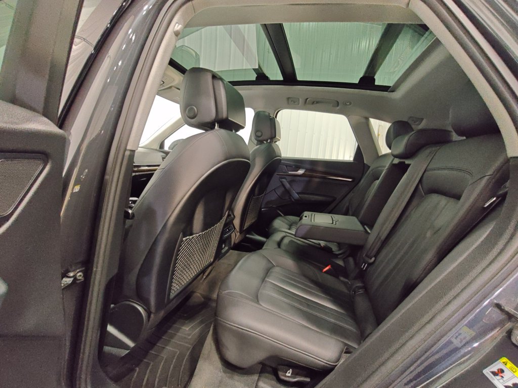 Used 2020 Audi Q5 2.0T Premium AWD/4WD image 29
