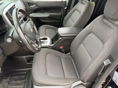 Used 2022 Chevrolet Colorado LT w/ Fleet Safety Package image 7