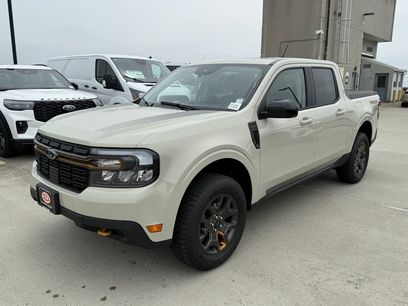 New 2024 Ford Maverick Tremor w/ Tremor Off-Road Package