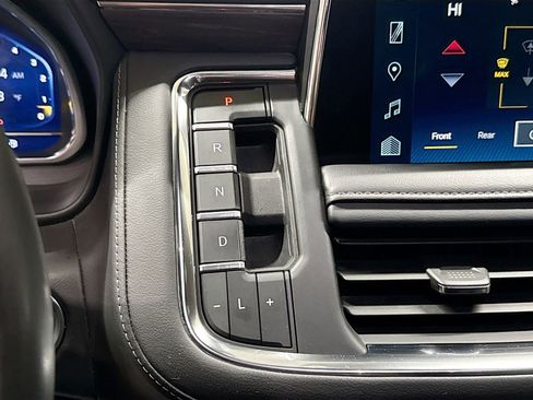 Used 2024 Chevrolet Tahoe LT AWD/4WD image 19