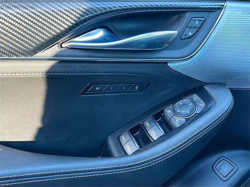 Used 2020 Cadillac CT5 V w/ Premium Package image 18