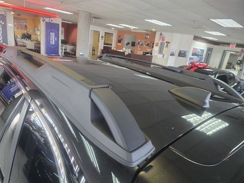 Used 2023 Subaru Outback Premium image 29