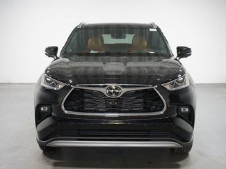 New 2026 Toyota Highlander Platinum video 2