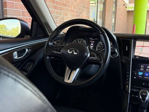 Used 2018 INFINITI Q50 Luxe w/ Essential Package (3.0T Luxe) AWD/4WD image 24