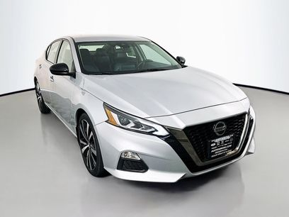 Used 2022 Nissan Altima 2.5 SR