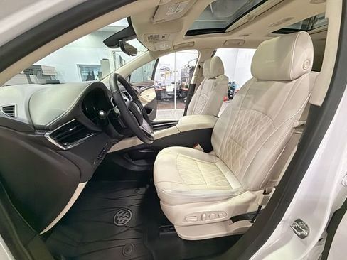 Certified 2024 Buick Enclave Avenir w/ Avenir Technology Package image 10