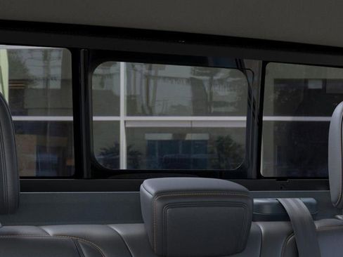 New 2025 Ford Maverick Tremor image 24