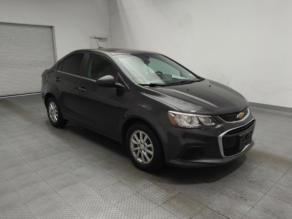 Used 2019 Chevrolet Sonic LT w/ Convenience Package FWD image 13
