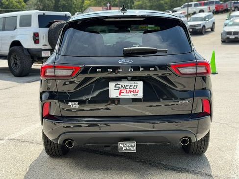 Used 2023 Ford Escape ST-Line Elite w/ Premium Technology Package AWD/4WD image 6