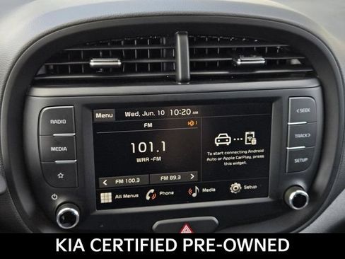 Certified 2025 Kia Soul LX w/ LX Technology Package FWD image 21