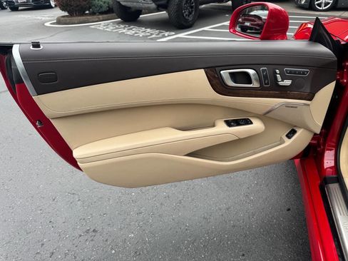 Used 2013 Mercedes-Benz SL 550 image 15