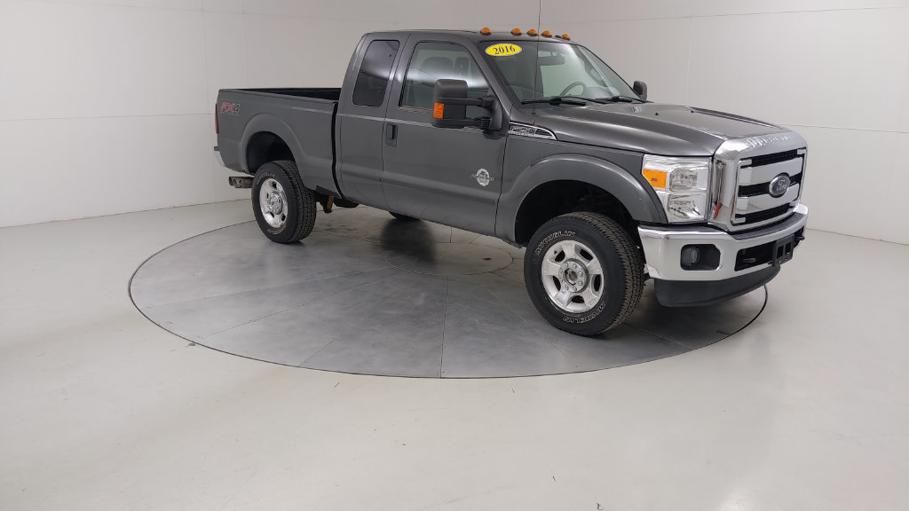 Used 2016 Ford F250 XLT w/ XLT Value Package AWD/4WD image 10
