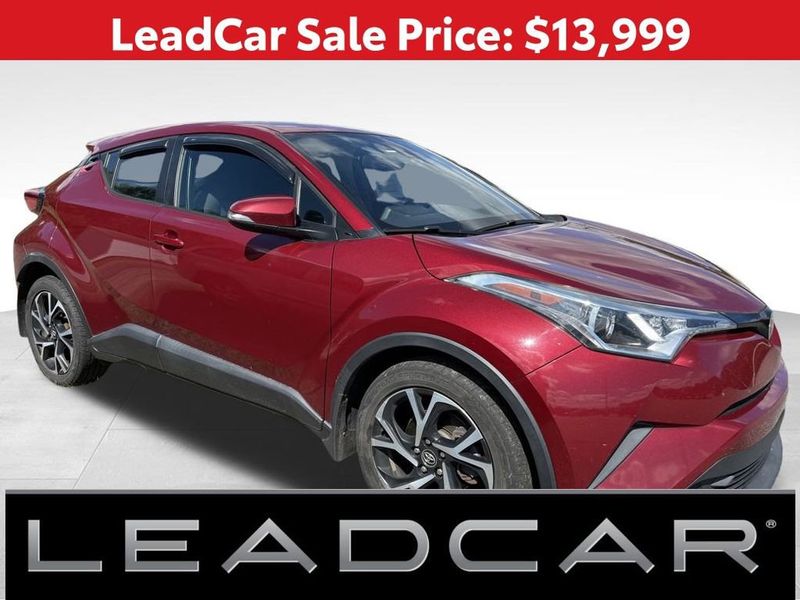 Used 2018 Toyota C-HR XLE image 1