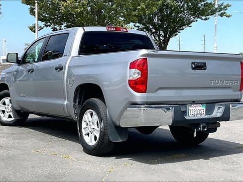 Used 2020 Toyota Tundra SR5 w/ SR5 Upgrade Package AWD/4WD image 12