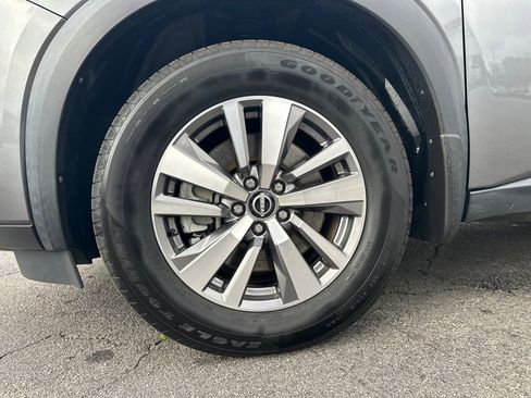 Used 2022 Nissan Pathfinder SL w/ Lighting Package (N92) image 12