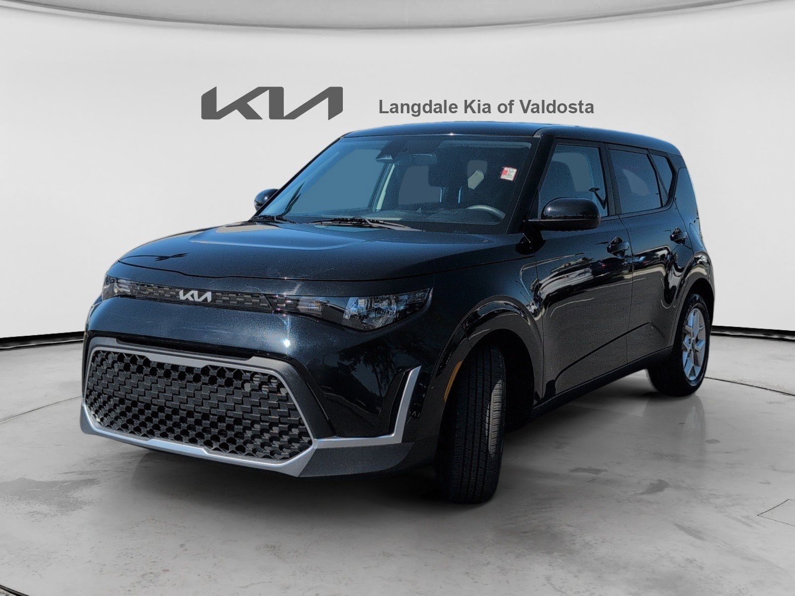 Used 2024 Kia Soul LX w/ Option Group 015 FWD image 11