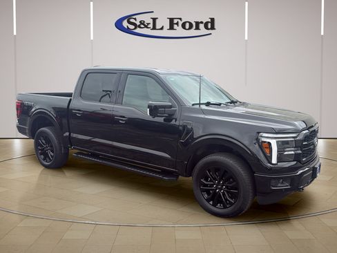 Certified 2025 Ford F150 Lariat AWD/4WD image 11