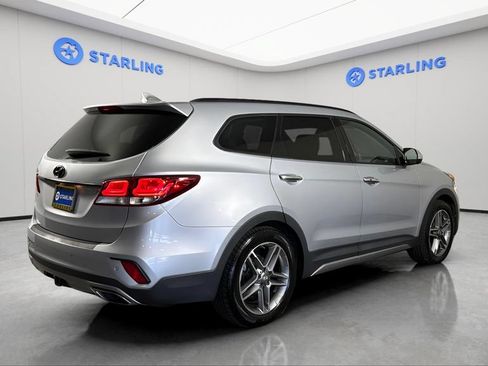 Used 2017 Hyundai Santa Fe Limited FWD image 9