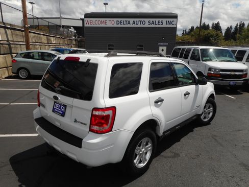 Used 2012 Ford Escape 4WD Hybrid image 11