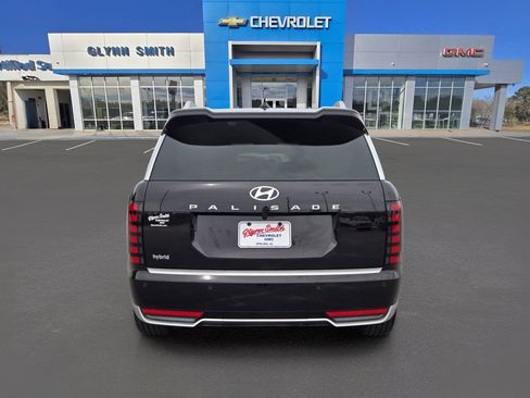 Used 2026 Hyundai Palisade Calligraphy FWD image 8