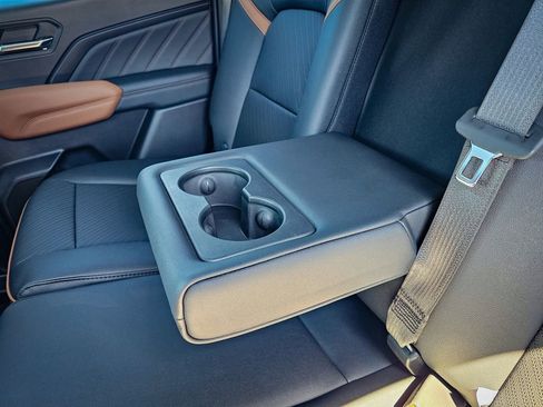 New 2026 GMC Canyon AT4 AWD/4WD image 35