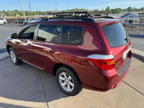 Used 2010 Toyota Highlander 4WD image 10