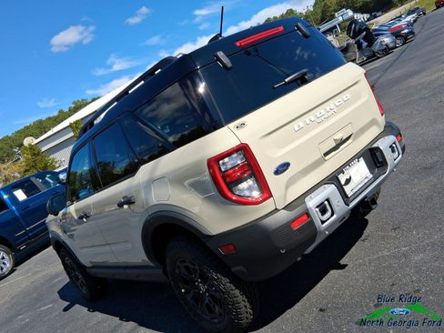 New 2025 Ford Bronco Sport Outer Banks w/ Sasquatch Outer Banks Package image 26