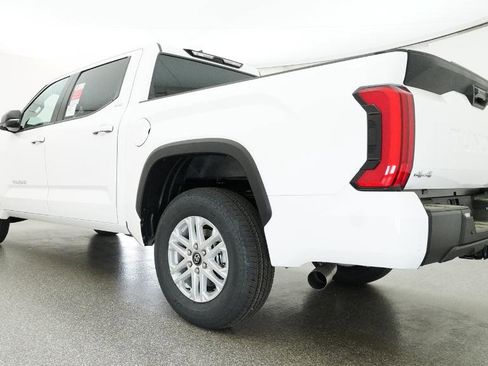 New 2026 Toyota Tundra SR5 AWD/4WD image 15